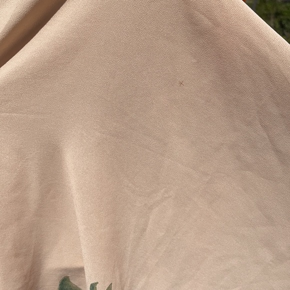 Classic Fashion Collection Women’s Flowy Top - Picture 3 of 6